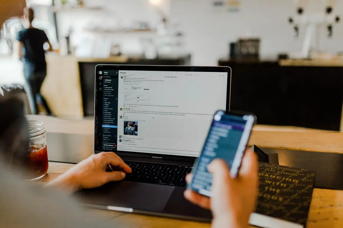 remote employee working from a cafe